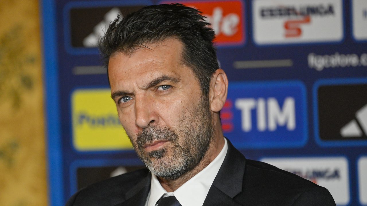 Buffon: "Pensavo fosse più facile vedere mille alieni piuttosto che l'Italia fuori dai Mondiali"