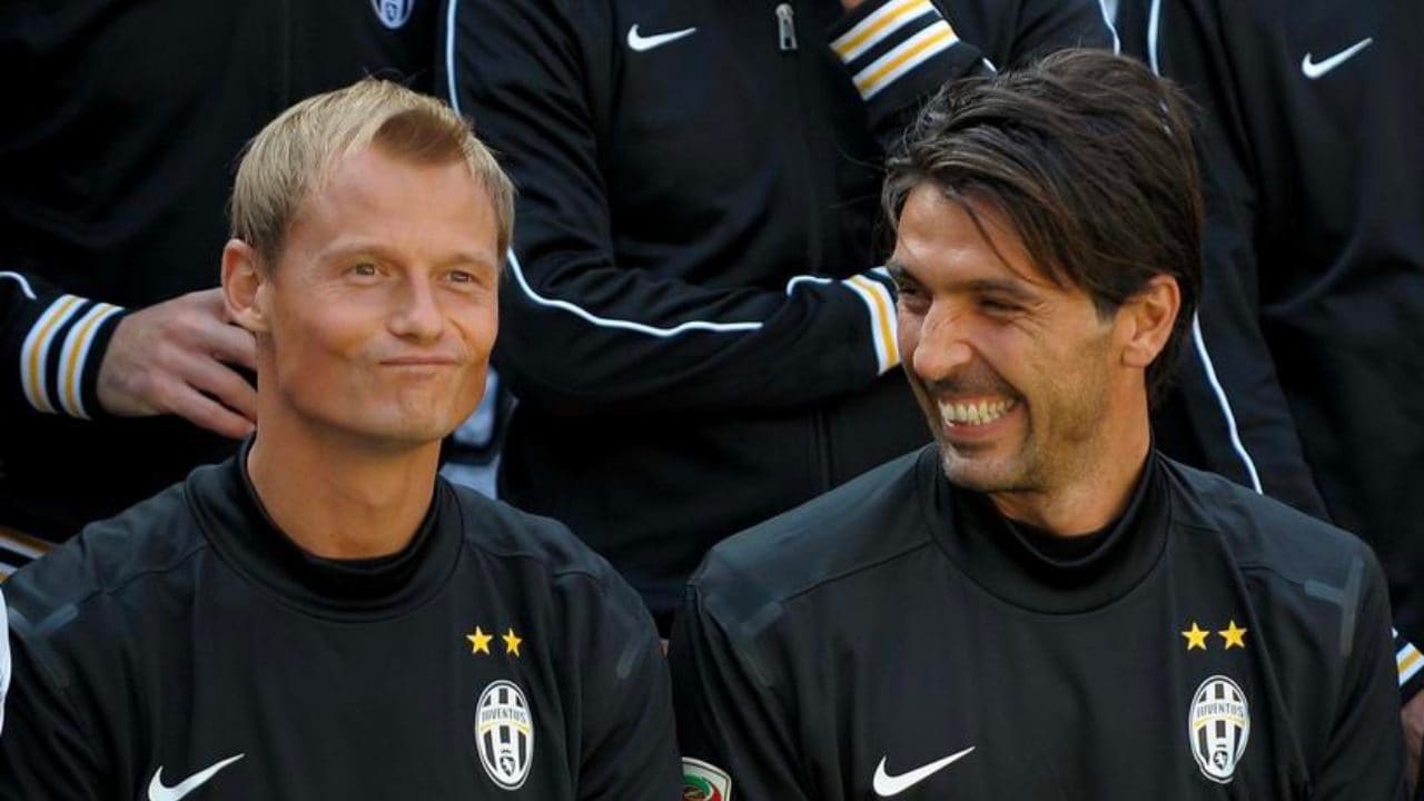 Buffon ricorda Manninger: "Ho perso un amico. Ci guardavi come a dire: siete matti, non mi avrete"