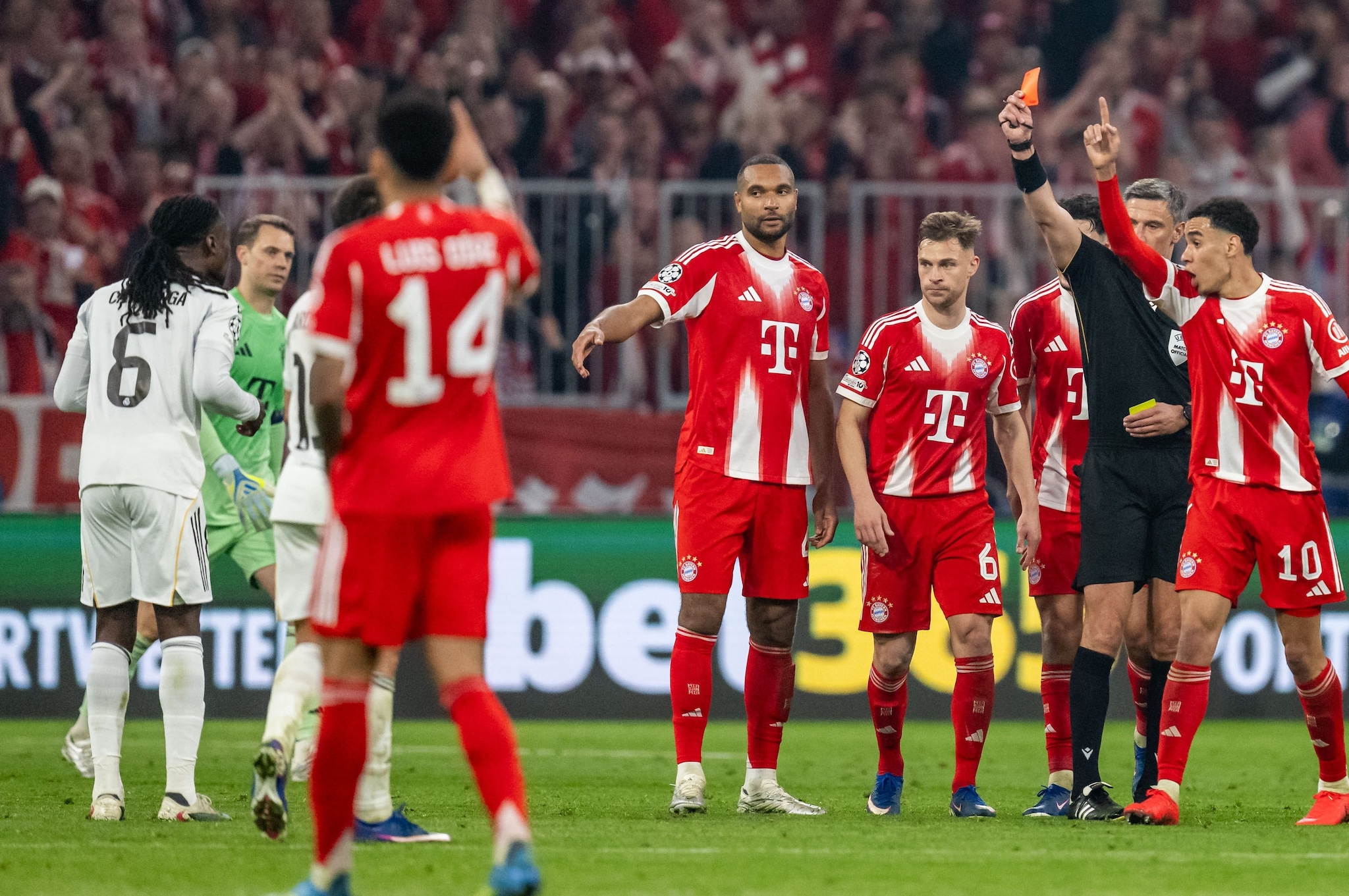 La sciagurata espulsione di Camavinga contro il Bayern