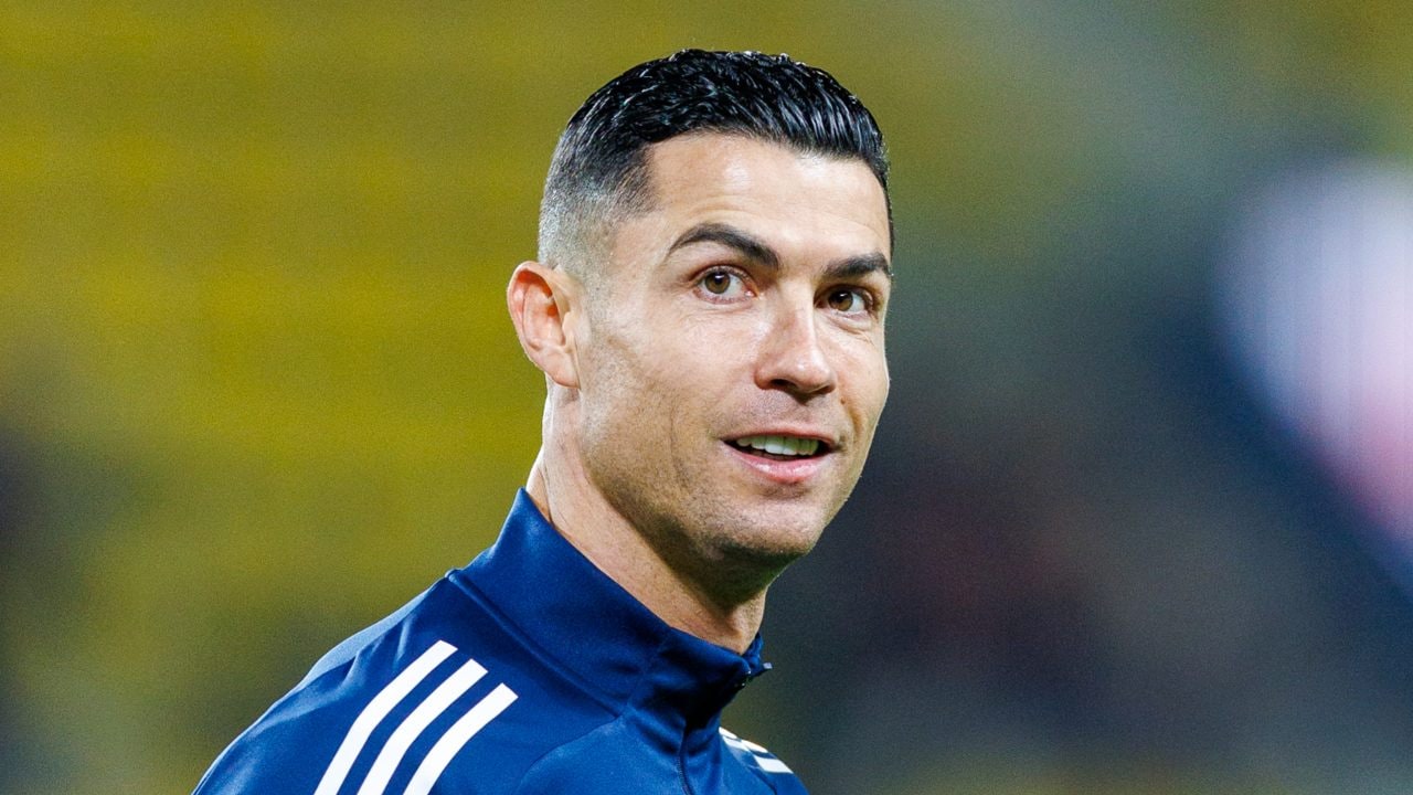 L'ex chef di Cristiano Ronaldo svela perché il campione non beve latte: "È contro natura"