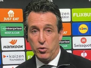 Emery controcorrente: “Massimo rispetto per il calcio italiano, c’è un livello molto alto”