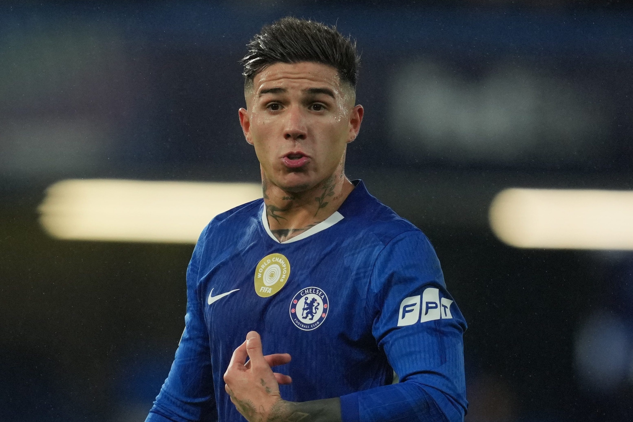 Enzo Fernandez gioca nel Chelsea dal 2023