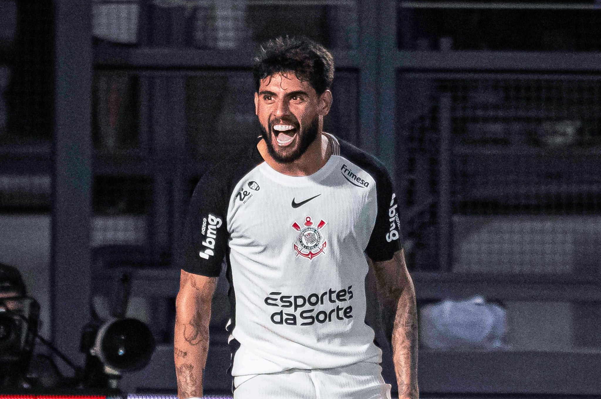 Un’esultanza di Yuri Alberto dopo un gol: sono 121 in carriera