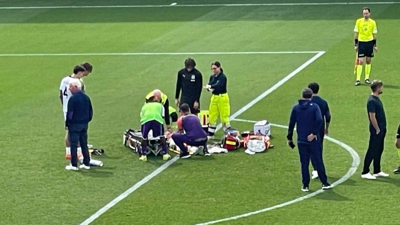 Come sta Vezzosi, svenuto dopo un colpo al volto davanti alla mamma in lacrime al Viola Park