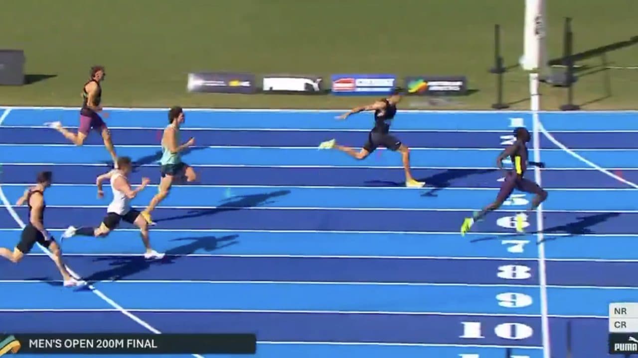 Gout Gout a 18 anni è già più veloce di Bolt sui 200 metri: infrange il record del mondo U20