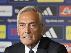 Gravina si è dimesso da presidente della FIGC dopo il fallimento mondiale: elezioni il 22 giugno