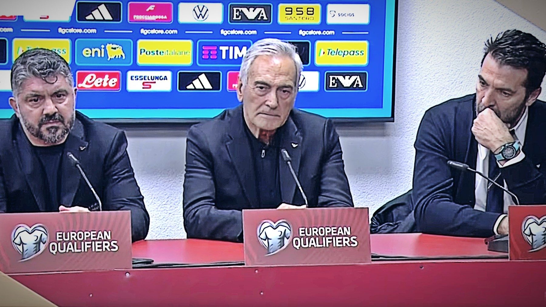 La fine del calcio italiano è arrivata di nuovo, ma con questa gente non cambierà nulla