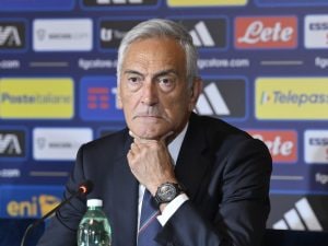 Gravina sarcastico: “Dovevo essere più bravo come calciatore, ho sbagliato due rigori con la Bosnia”