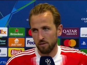 Kane smonta il cliché del centravanti dopo il trionfo sul Real: “Mi diverte aiutare i compagni nel gioco”