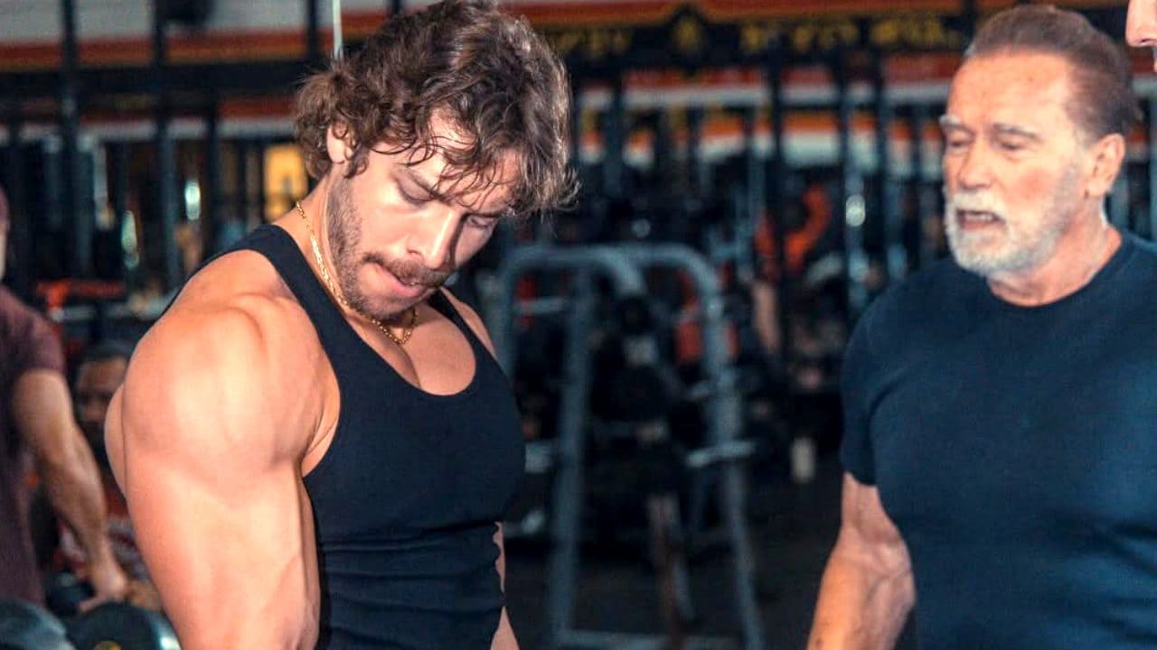 Joseph Baena vince il suo primo titolo di bodybuilding: è il figlio "segreto" di Schwarzenegger