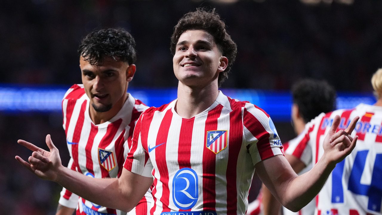 Servono due rigori per far segnare Atletico Madrid e Arsenal: l'andata della semifinale finisce 1-1