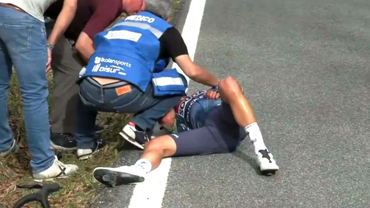Mikel Landa costretto al ritiro al Giro dei Paesi Baschi: in gara è stato investito da un'auto medica