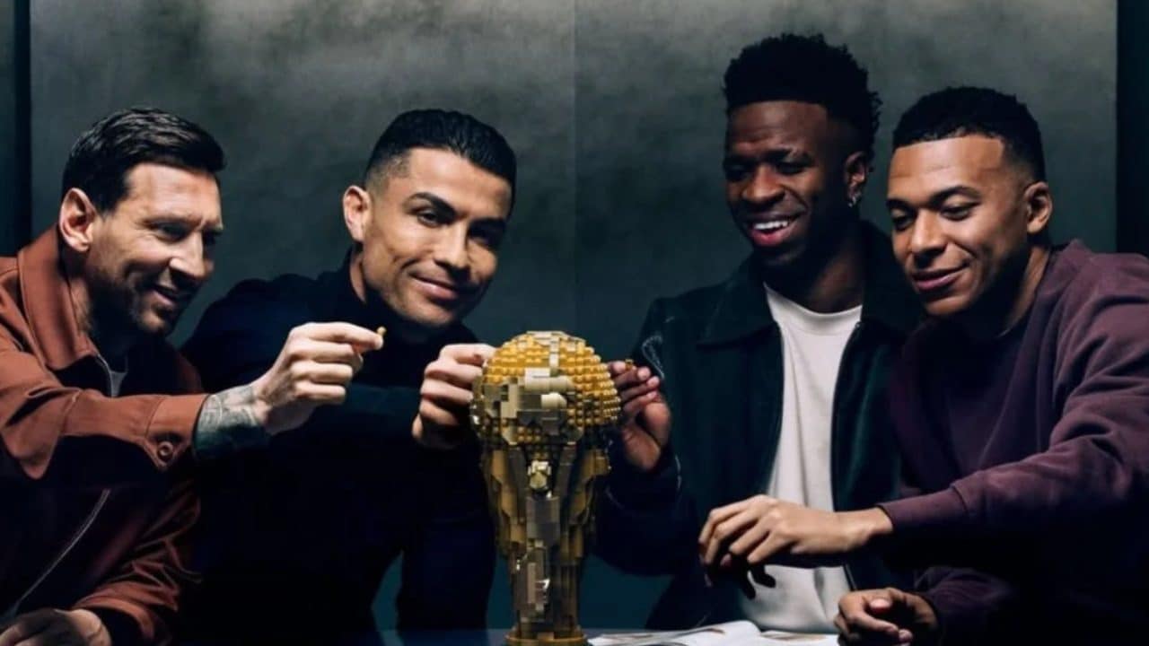 Come hanno fatto Ronaldo, Messi, Mbappé e Vinicius a girare l'iconico spot Lego senza mai vedersi