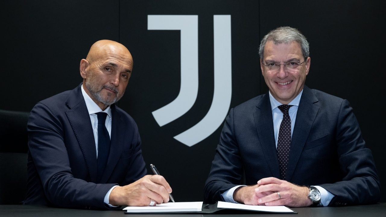 Spalletti ora può firmare il rinnovo con la Juve: era bloccato per via dell'inibizione di Comolli