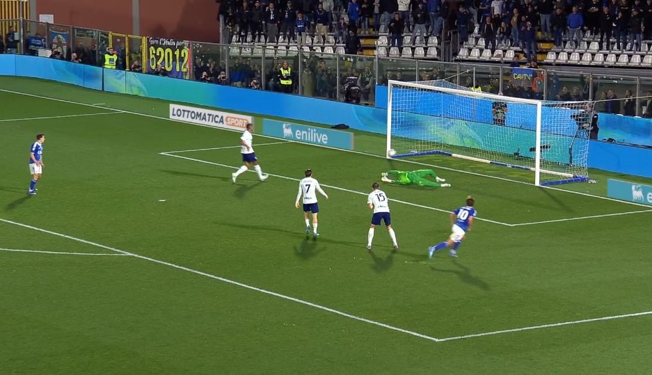 Il gol del raddoppio di Nico Paz.