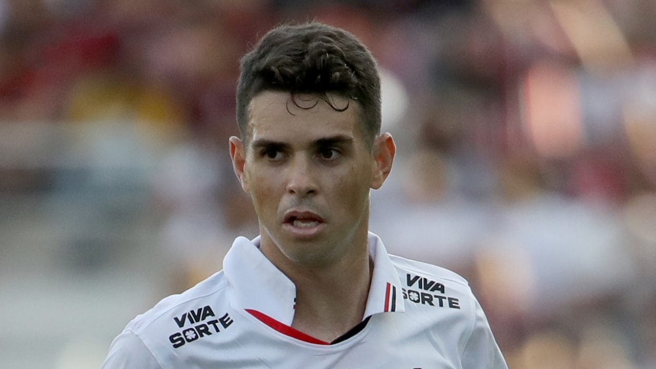 L'ex Chelsea Oscar si ritira dopo l'esperienza di premorte: "Mio figlio mi diceva: Torna, papà"