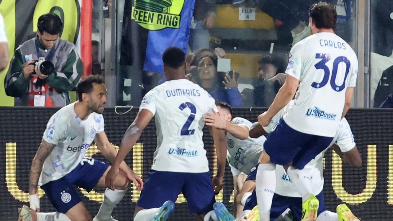L'Inter mette le mani sullo scudetto: quanti punti mancano e quando può arrivare matematicamente