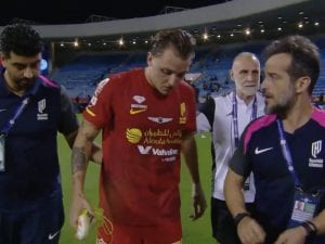 Grave infortunio per Retegui, si frattura la tibia e dovrà essere operato: stagione finita