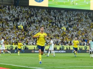 Cristiano Ronaldo inarrestabile con l’Al-Nassr: torna dall’infortunio, fa doppietta e avvicina i 1000 gol