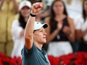 Jannik Sinner in semifinale a Madrid, il primo pensiero è per lo sconfitto Jodar: pura classe