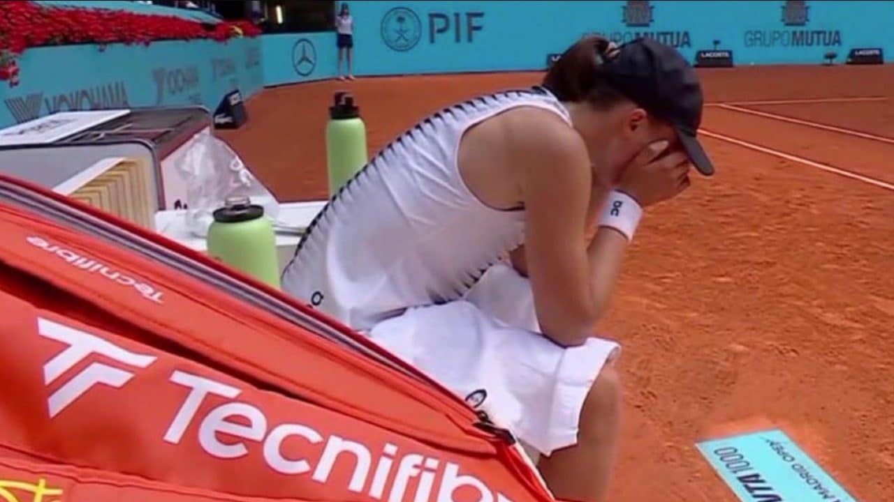 Iga Swiatek: “Al Mutua Madrid Open c’è un virus che gira negli spogliatoi. Sono stata malissimo”