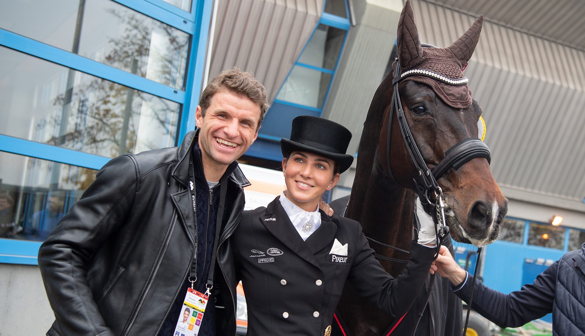 Il business redditizio di Thomas Müller oltre il calcio: vende il seme di cavalli sportivi