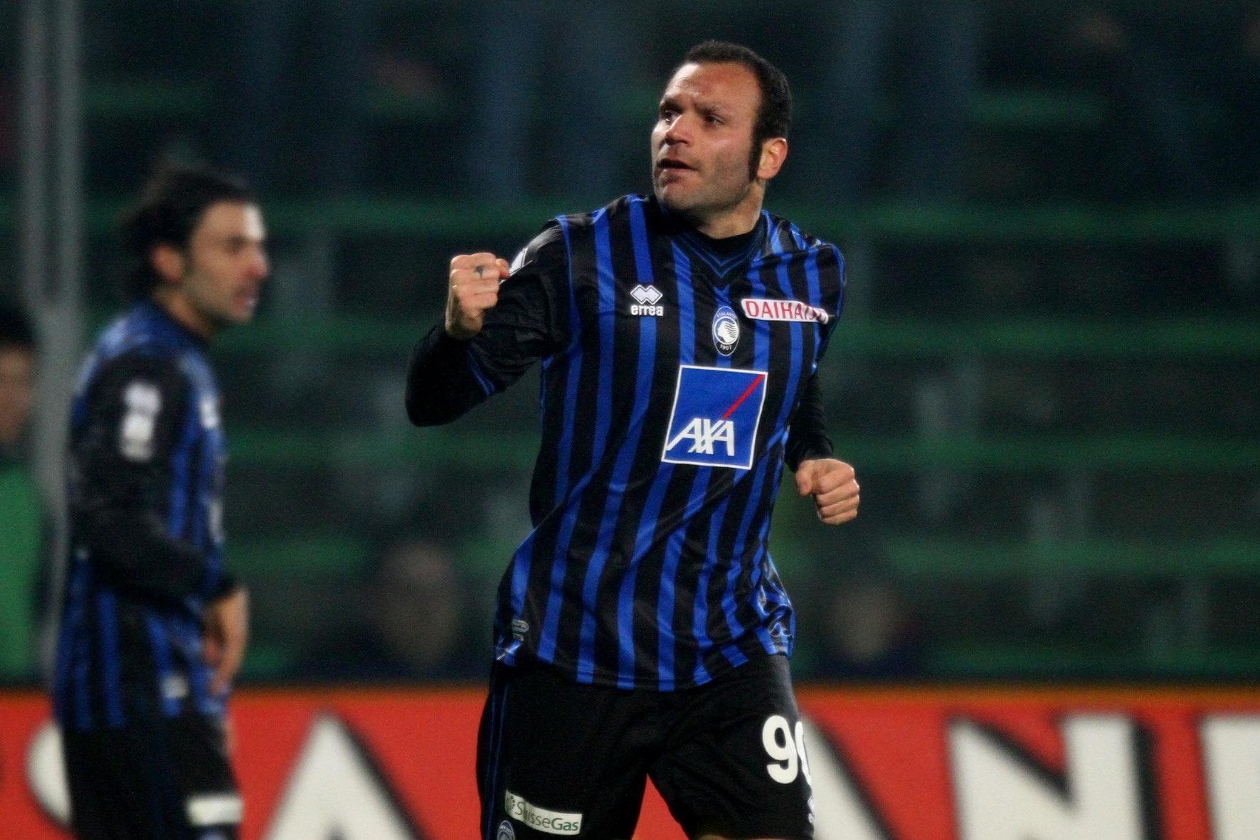 Simone Tiribocchi con la maglia dell’Atalanta ha segnato 28 gol in 86 partite, ottenendo una promozione in Serie A.