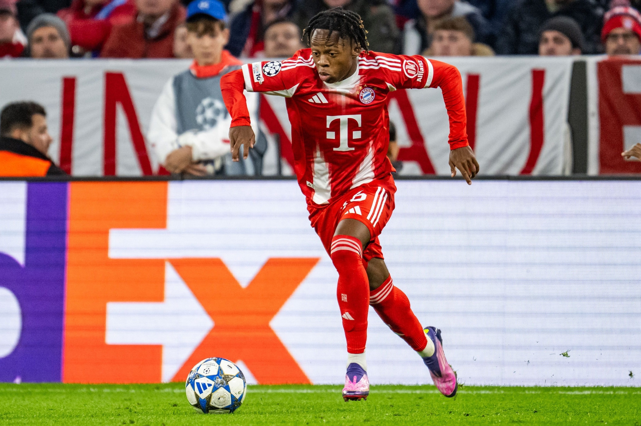 Il Bayern punta molto sul 17enne Wisdom Mike