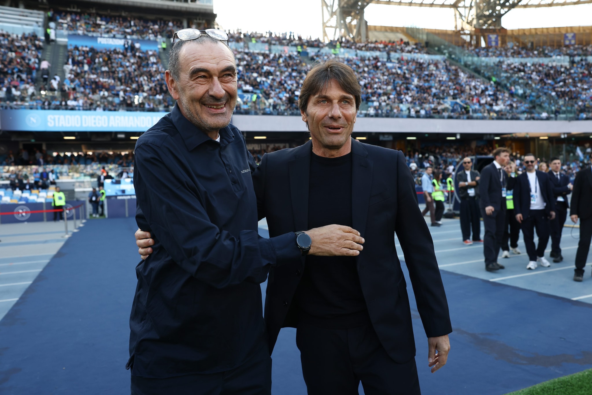 Maurizio Sarri e Antonio Conte: tra i due ci potrebbe essere lo switch sulla panchina del Napoli