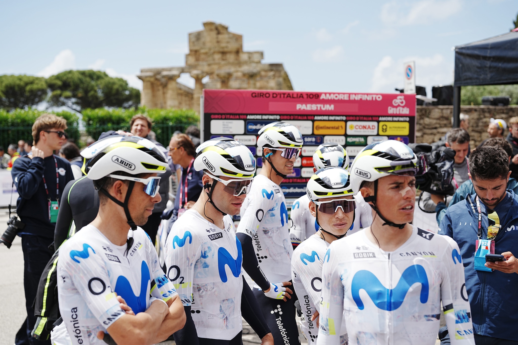 Il Team Movistar al Giro d’Italia 2026