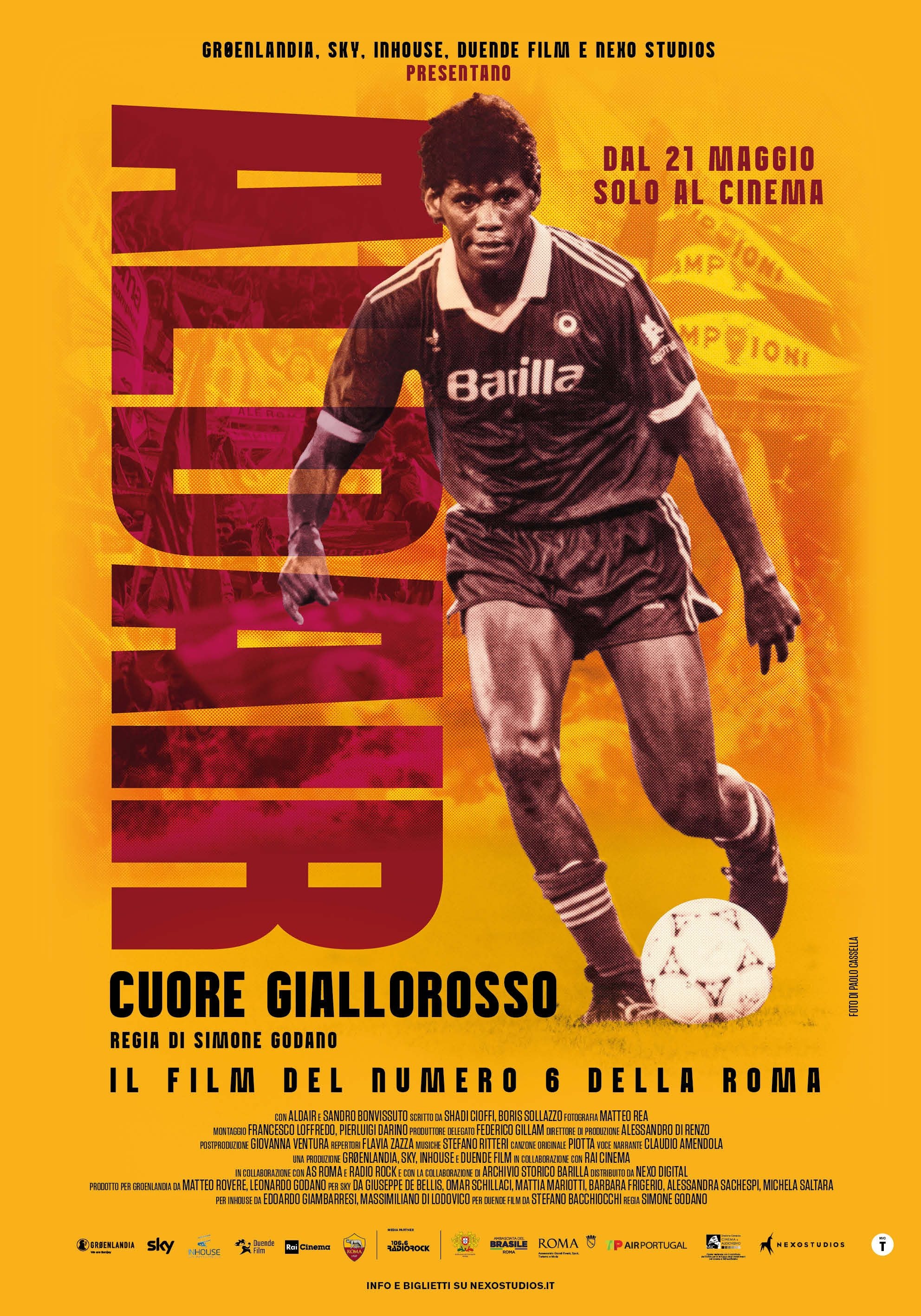 La locandina del documentario “Aldair. Cuore giallorosso”.