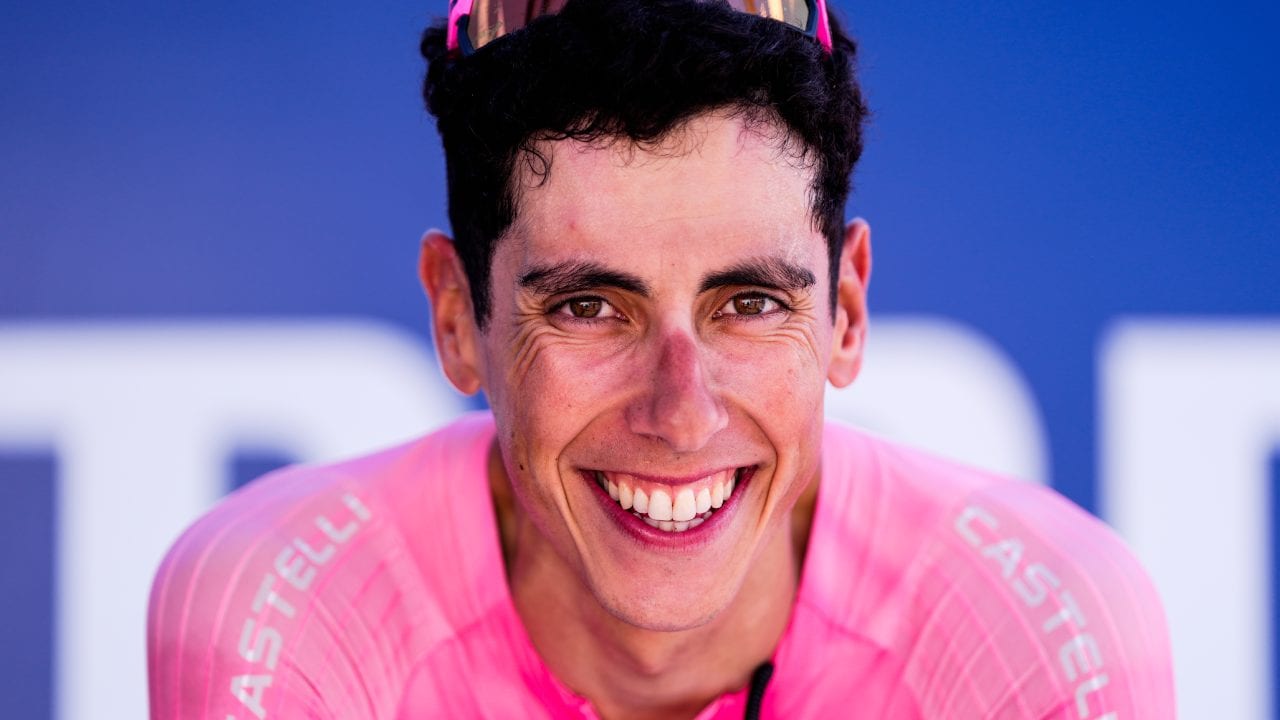 Eulalio in Maglia Rosa è diventato un eroe nazionale: "Mi han chiamato il Presidente Seguro e Rui Costa"