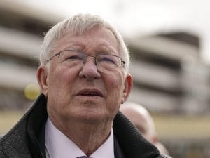 Paura per Sir Alex Ferguson: si sente male a Old Trafford, portato via in ambulanza