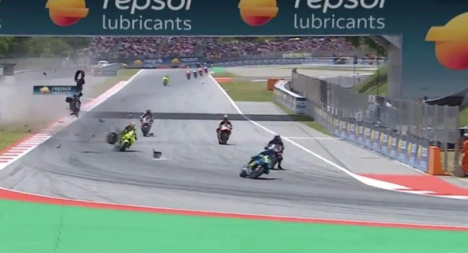 Il grave incidente di Alex Marquez nel GP Catalogna di MotoGP.