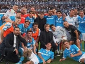 Udinese battuta, Conte lascia il Napoli al 2° posto con Scudetto, Supercoppa e i milioni della Champions