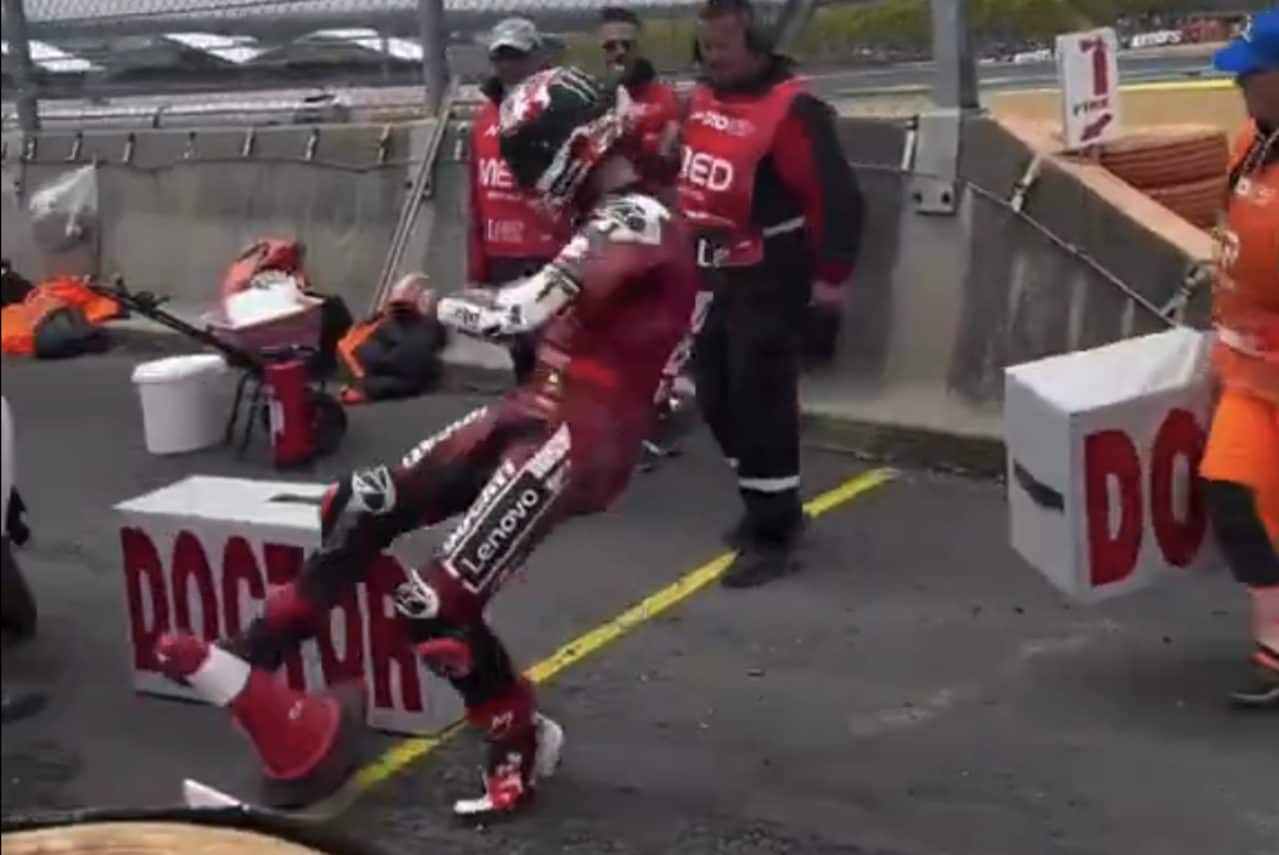 La rabbia di Bagnaia dopo la caduta a Le Mans: "È lo stesso problema dell'altra volta a Jerez"