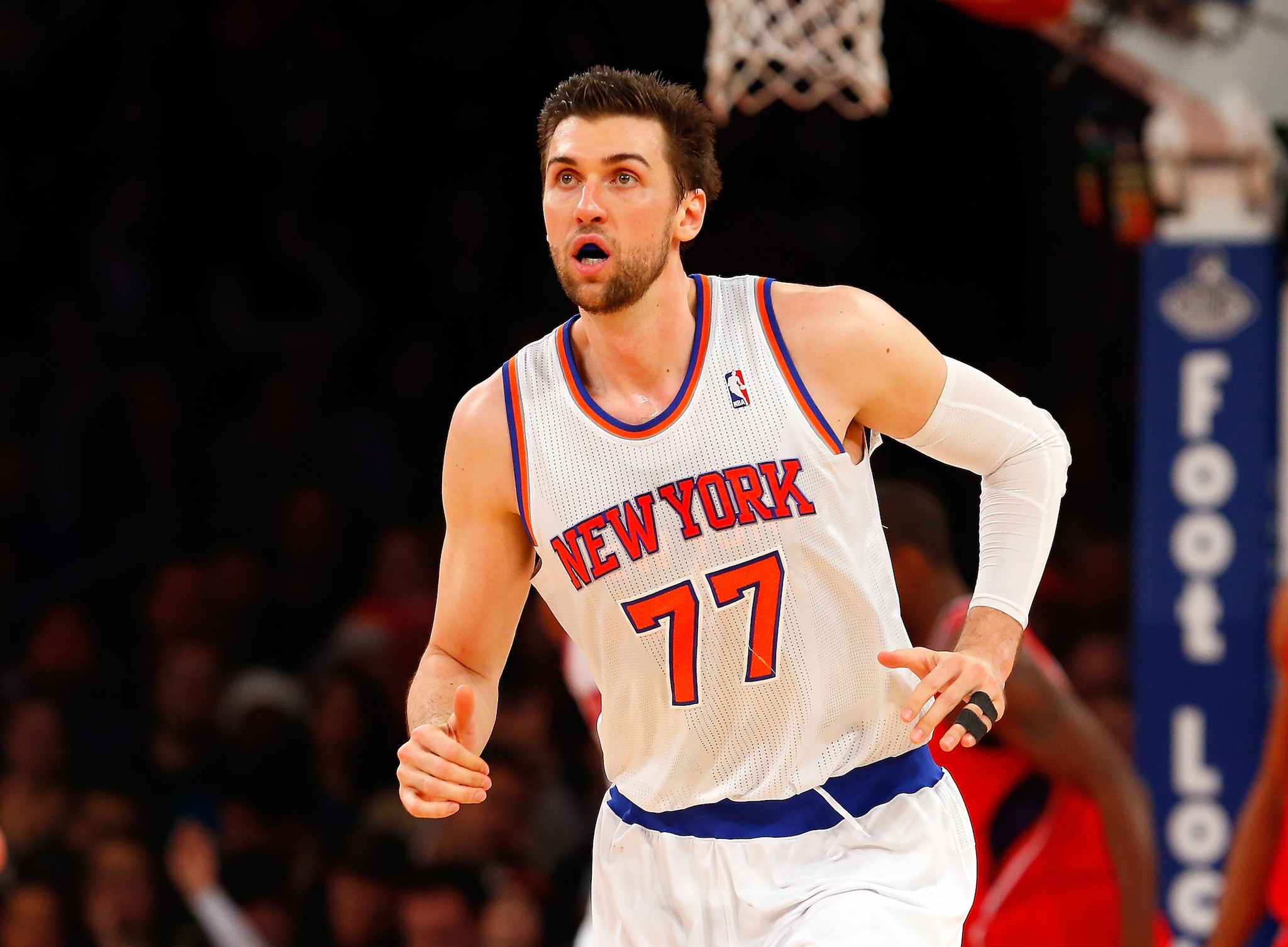 Bargnani cin i Knicks in NBA.