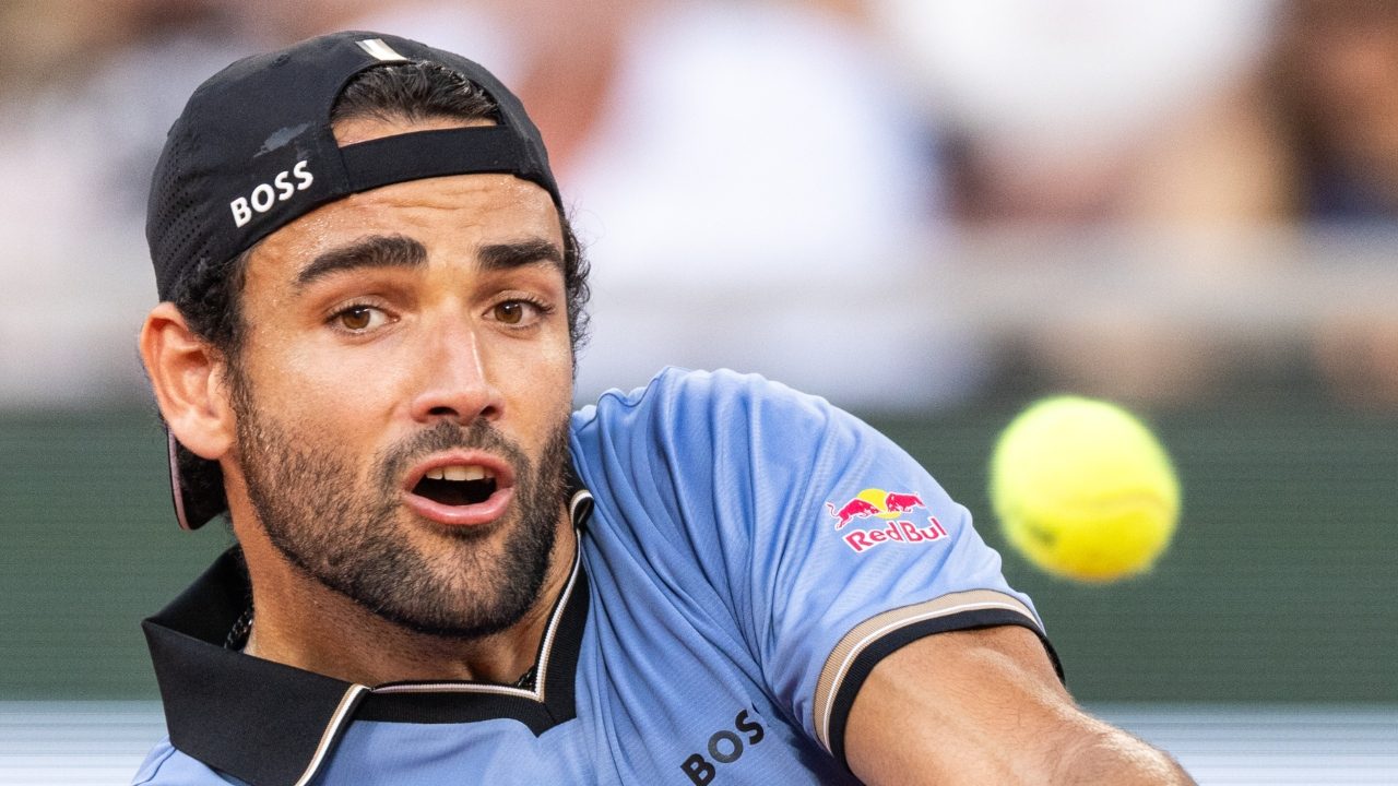 Roland Garros 2026, oggi in campo Berrettini, Cobolli e Arnaldi: programma e orari TV degli italiani