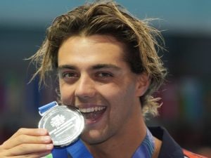 Thomas Ceccon: “Col nuoto o sei tipo me o non mangi. Il primo anno per mamma e papà è stato difficile”