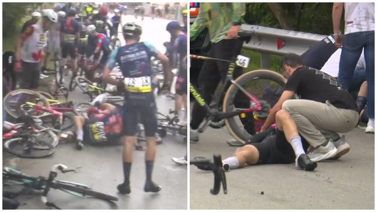 Terribile caduta al Giro d'Italia, volano le bici e ciclisti sotto il guard rail: Silva vince la tappa