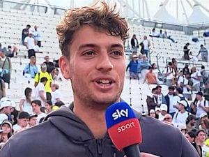 Flavio Cobolli racconta l’allenamento con Sinner a Roma “Tacci sua, ci fa sempre provare cose nuove”