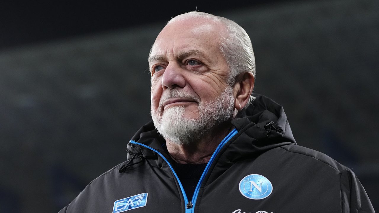 De Laurentiis ha rifiutato due miliardi per il Napoli: l'offerta incredibile del fondo statunitense