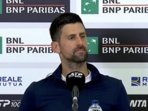 Djokovic dopo la storica sconfitta a Roma contro Prizmic non cerca scuse: “Non voglio parlarne”