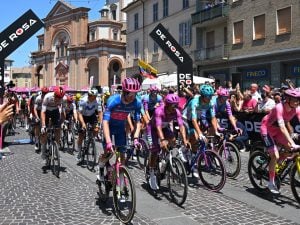 Neutralizzato l’arrivo del Giro d’Italia a Milano: distacchi annullati per motivi di sicurezza