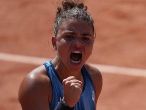 Jasmine Paolini spiega il no al doppio al Roland Garros: “Scelta sofferta, devo ascoltare il mio fisico”