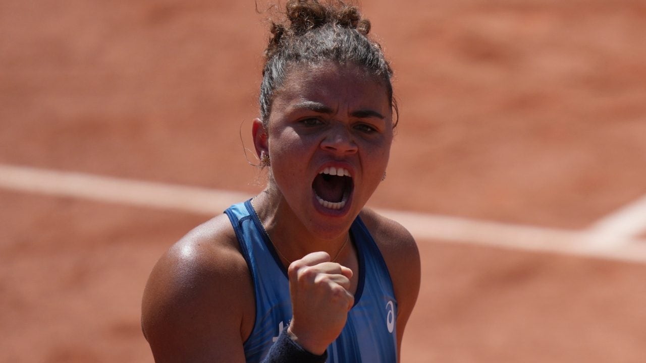 Jasmine Paolini spiega il no al doppio al Roland Garros: “Scelta sofferta, devo ascoltare il mio fisico”