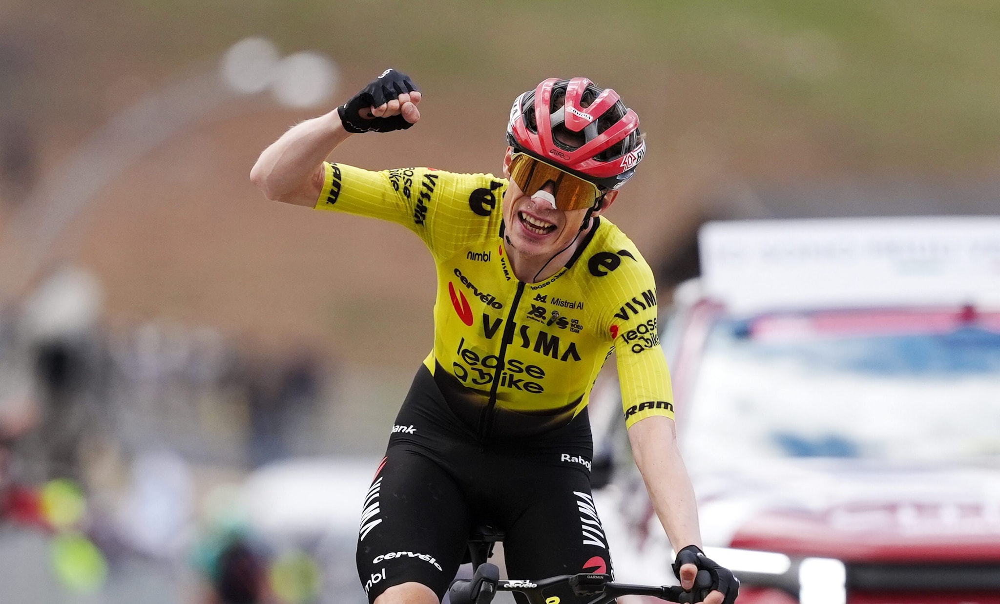 Giro d’Italia 2026, la classifica dopo la tappa Formia-Blockhaus: vince Vingegaard, Eulalio resta Maglia Rosa