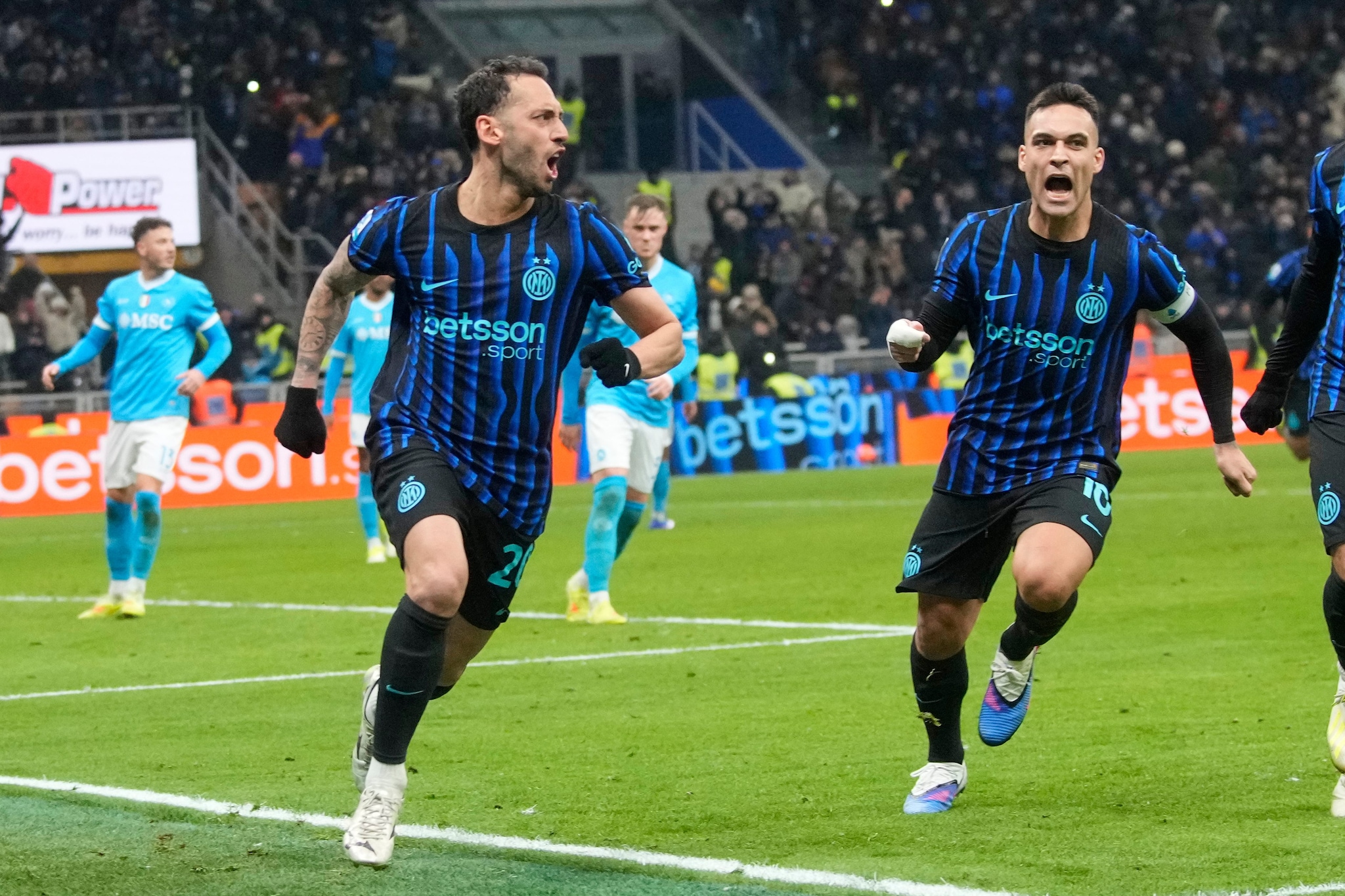 Lautaro e Calhanoglu hanno firmato gol pesanti.