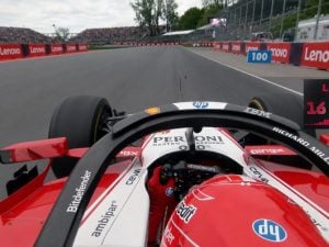 Leclerc zittisce il muretto Ferrari in radio a Montreal: è la fotografia del suo “peggior GP in F1”