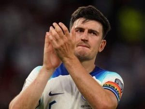 Harry Maguire escluso dall’Inghilterra, non farà i Mondiali: “Sono devastato, è uno shock”